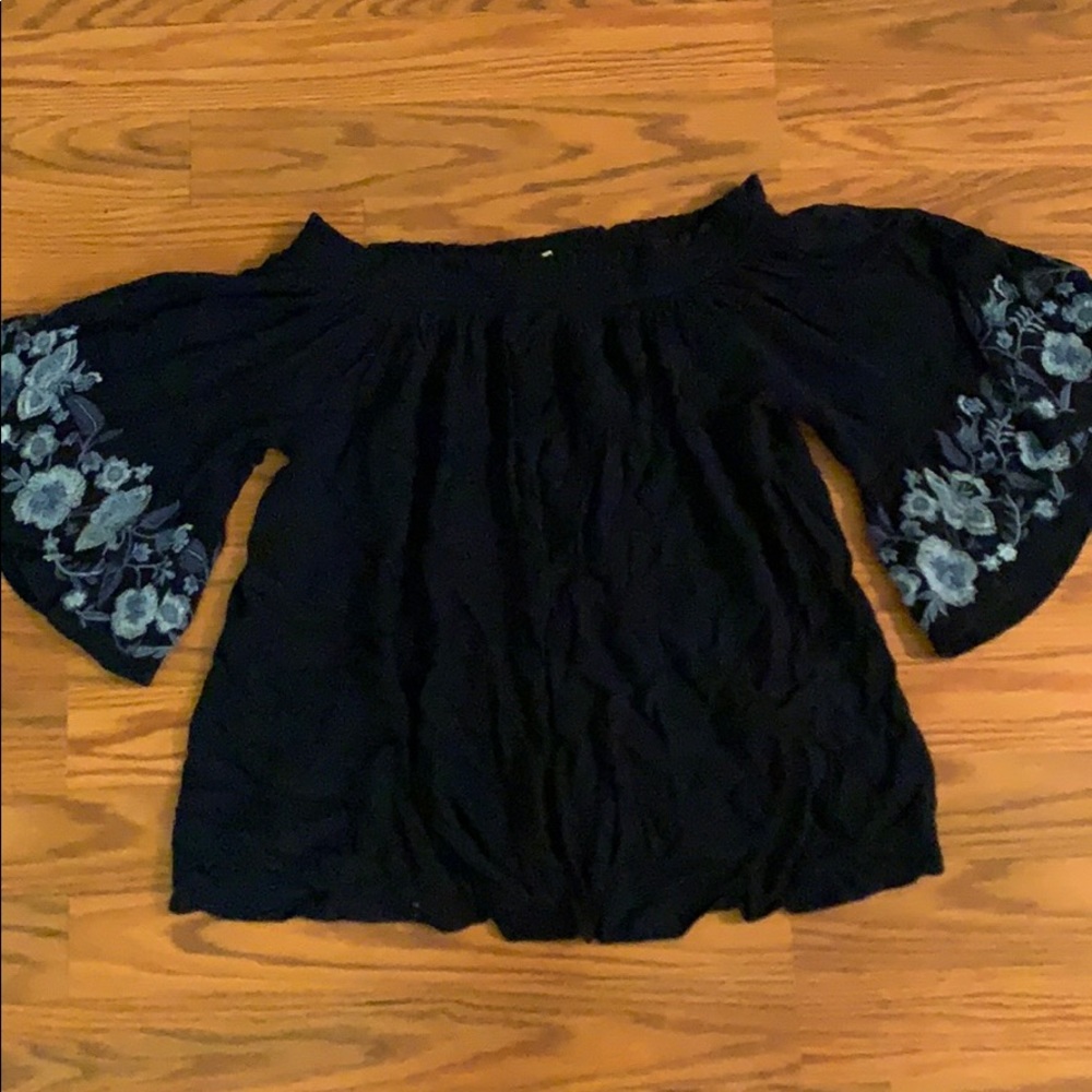 Hollister blouse